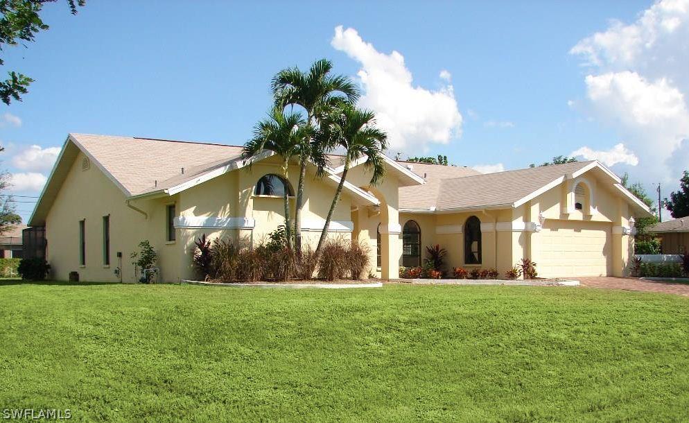 309 SE 21st Ave., Cape Coral, FL 33990