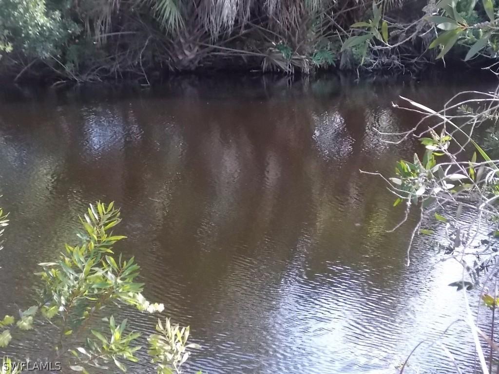 2712 SW 5th St., Cape Coral, FL 33991