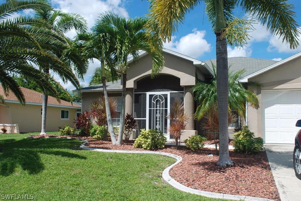 322 SE 9th Ave., Cape Coral, FL 33990