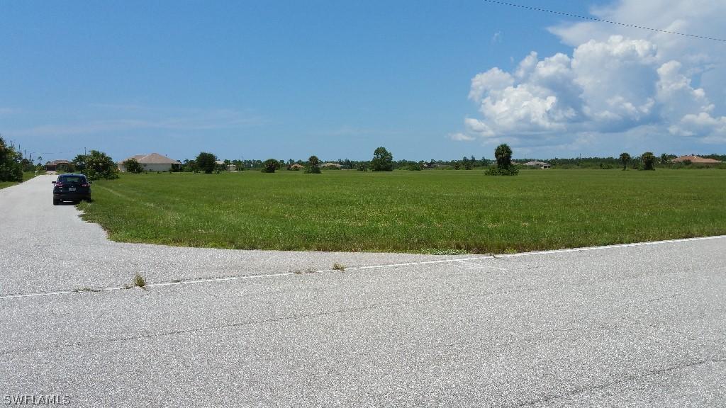 4003 NW 38th Ter., Cape Coral, FL 33993