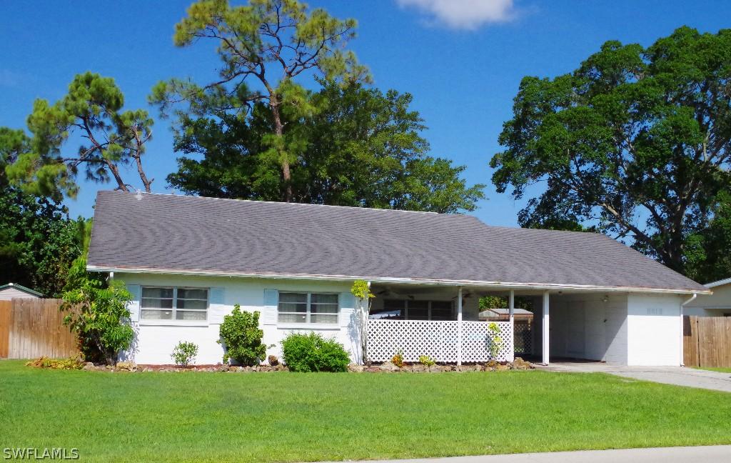8513 Chatham St., Fort Myers, FL 33907