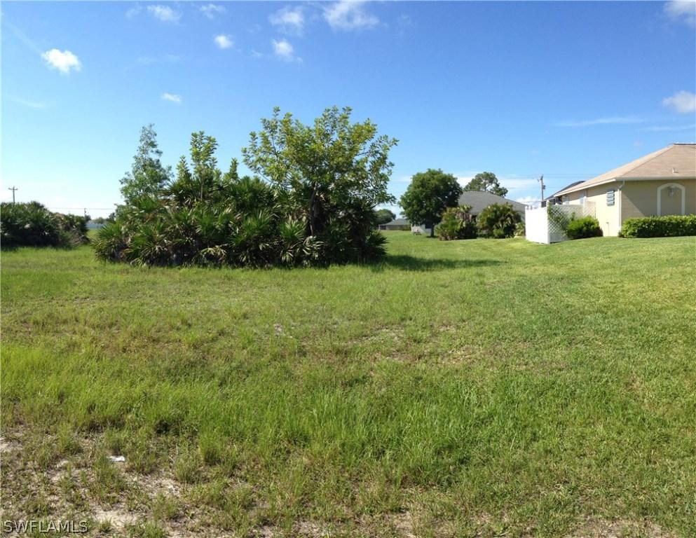 1218 NW 16th Ter., Cape Coral, FL 33993