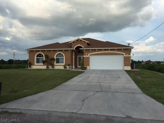 721 Euston Ave., Lehigh Acres, FL 33974