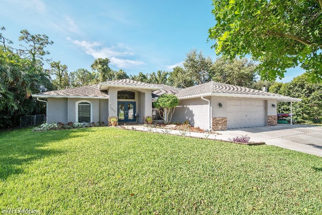 6672 Dabney St., Fort Myers, FL 33966