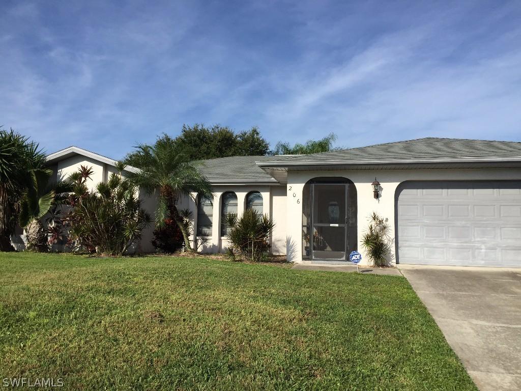 206 NE 9th Pl., Cape Coral, FL 33909