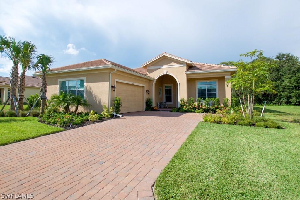 13729 Woodhaven Cir., Fort Myers, FL 33905