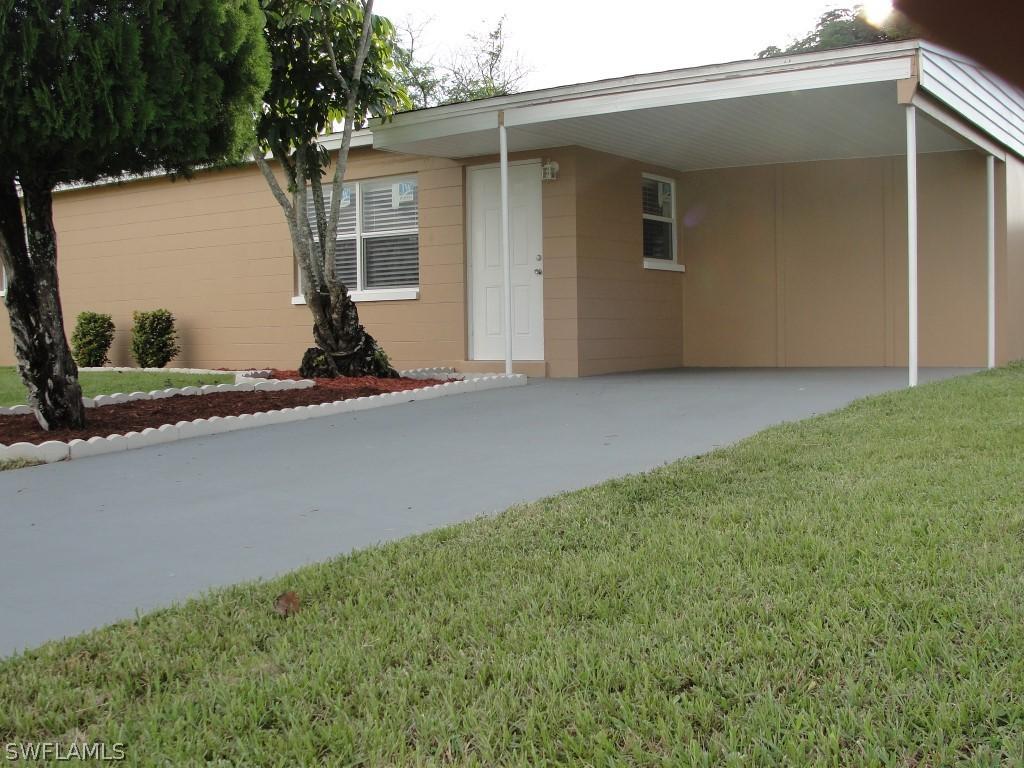 13 Alabama Rd., Lehigh Acres, FL 33936