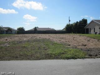 410 SW 42nd Ter., Cape Coral, FL 33914