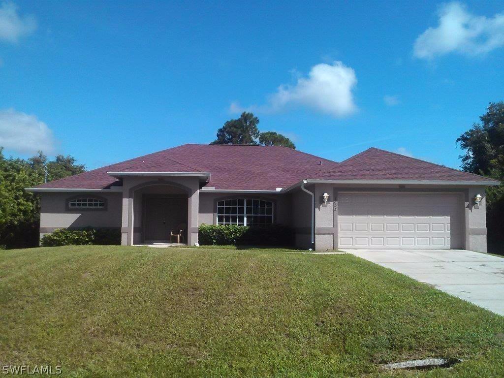 1005 Anderson St., Lehigh Acres, FL 33974