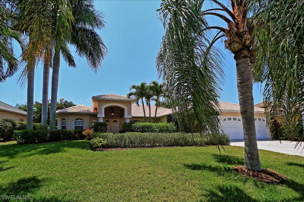 28472 Del Lago Way, Bonita Springs, FL 34135