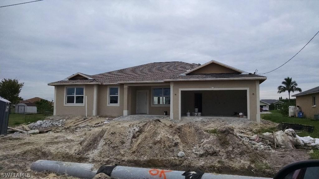 802 Felix Ave., Lehigh Acres, FL 33971