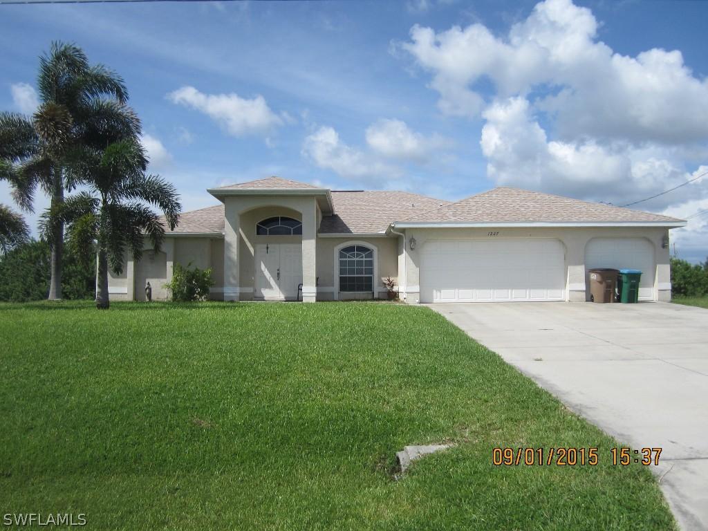 1227 NW 11th St., Cape Coral, FL 33993