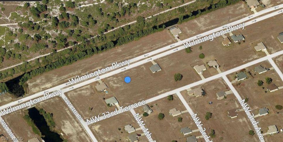 324 Wilmington Pkwy., Cape Coral, FL 33993