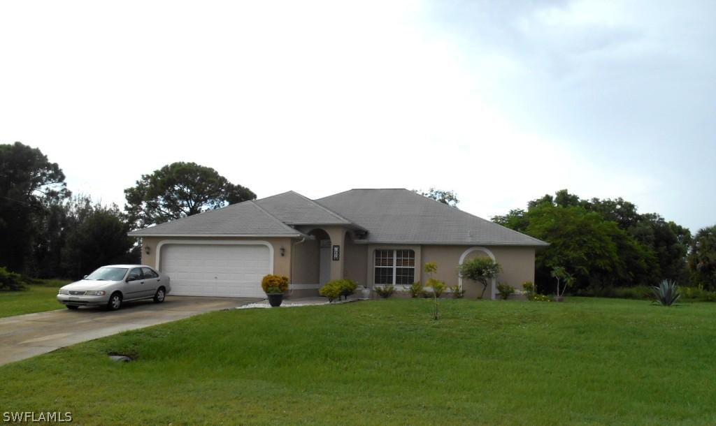 128 SW 8th Pl., Cape Coral, FL 33991