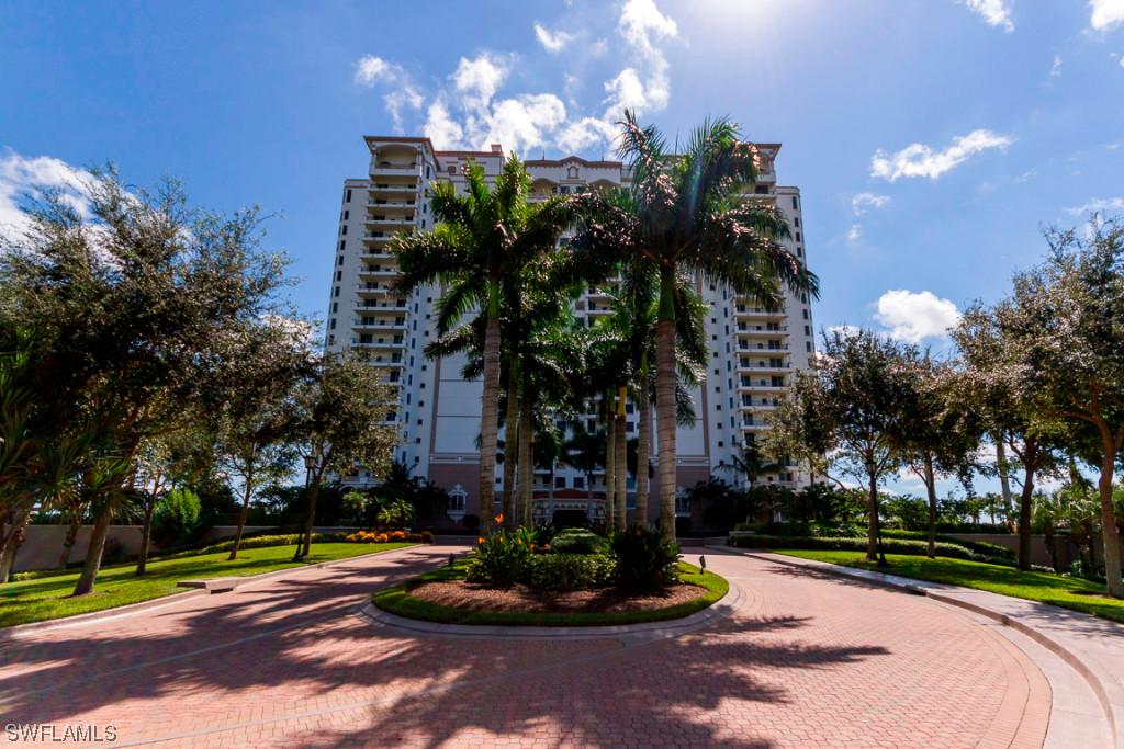 1060 Borghese Ln. #1801, Naples, FL 34114