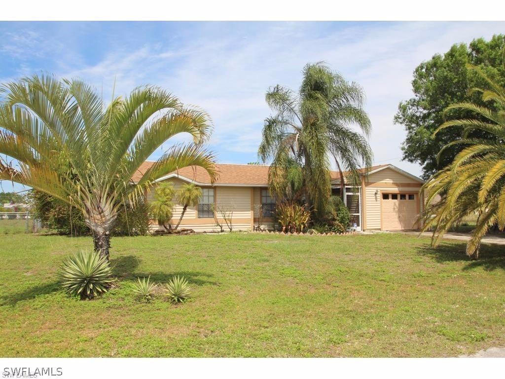 407 NE 22nd Ter., Cape Coral, FL 33909
