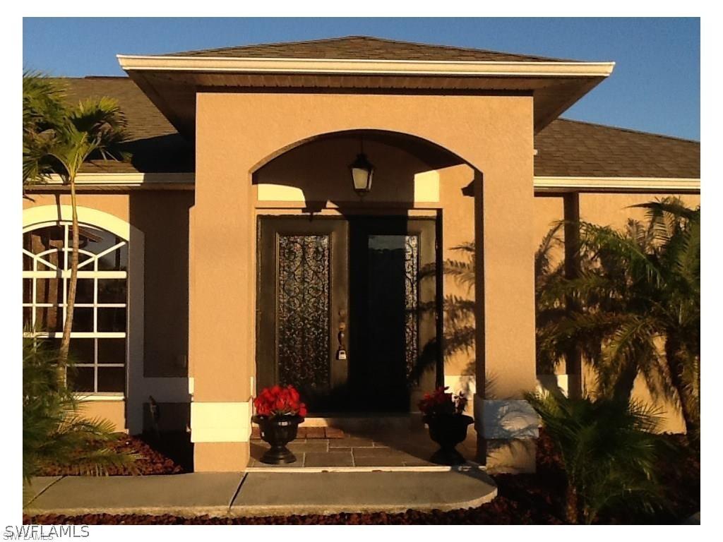 1031 NE 2nd Pl., Cape Coral, FL 33909