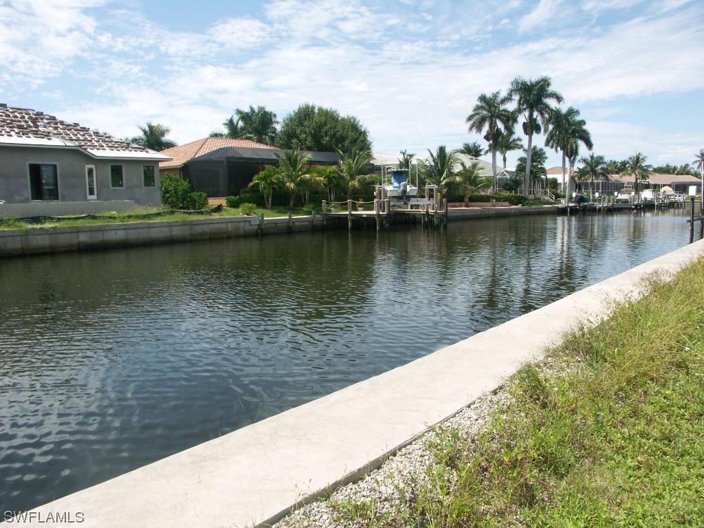 1681 Orleans Ct., Marco Island, FL 34145