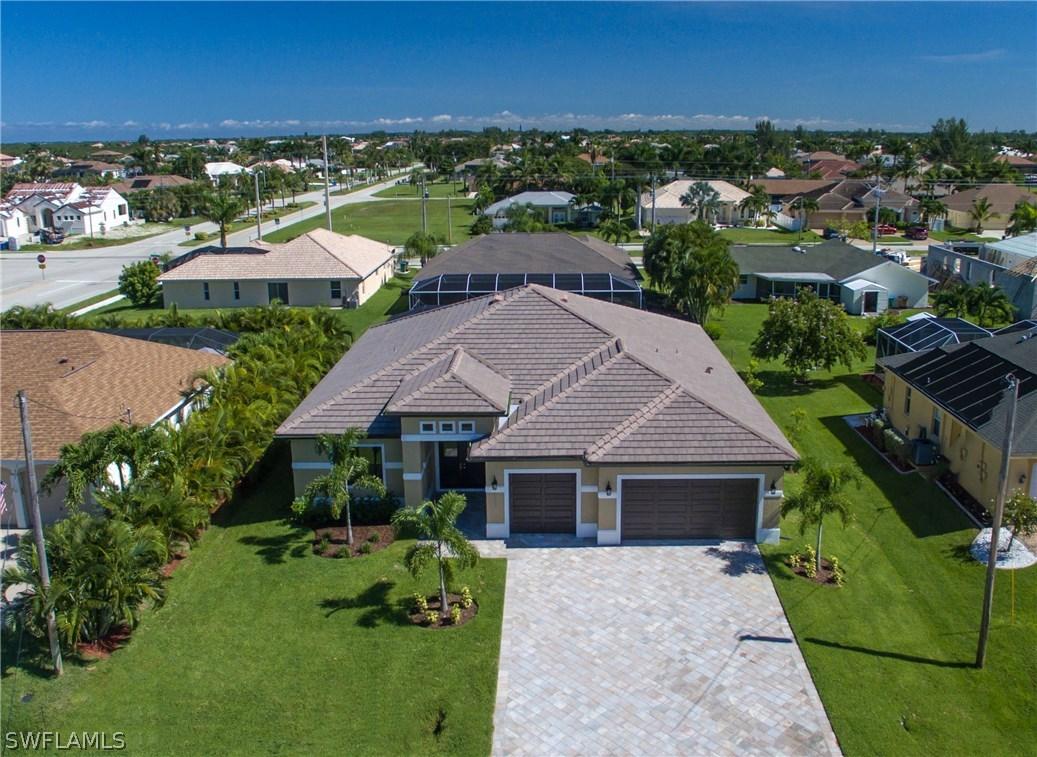 2723 SW 48th Ter., Cape Coral, FL 33914