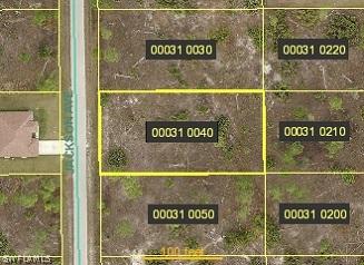 1016 Jackson Ave., Lehigh Acres, FL 33972