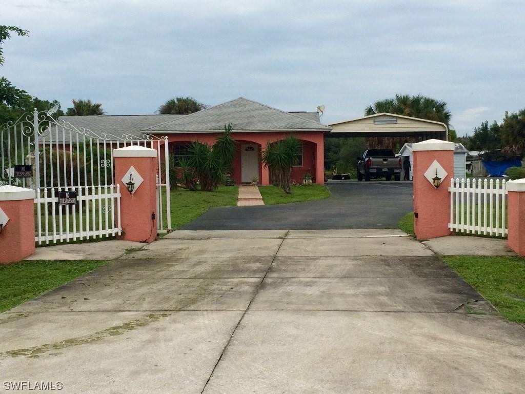 121 20th Ave., Naples, FL 34120