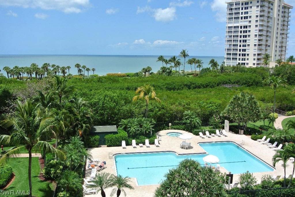 40 Seagate Dr. #302-A, Naples, FL 34103