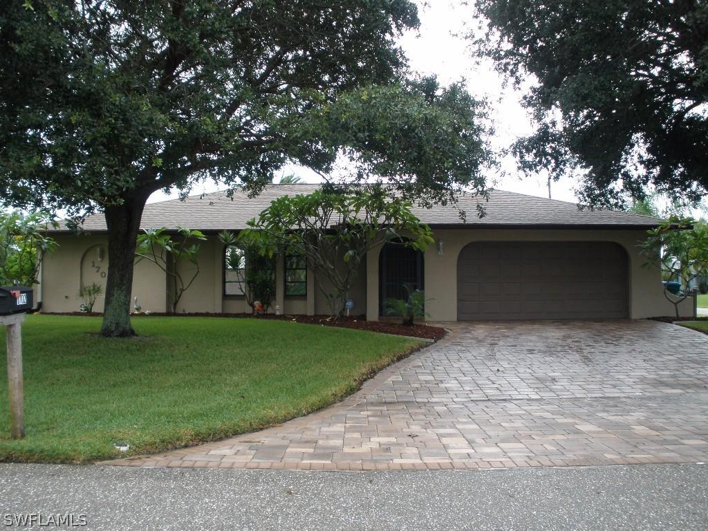 1702 SE 10th St., Cape Coral, FL 33990