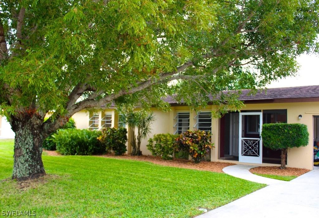 426 SW 44th Ter., Cape Coral, FL 33914