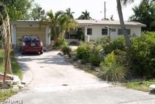 1664 Cushman Cir., Fort Myers, FL 33901