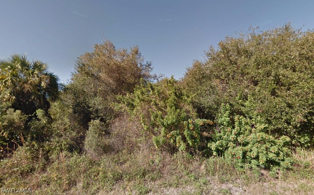 1807 Abbott Ave., Lehigh Acres, FL 33972