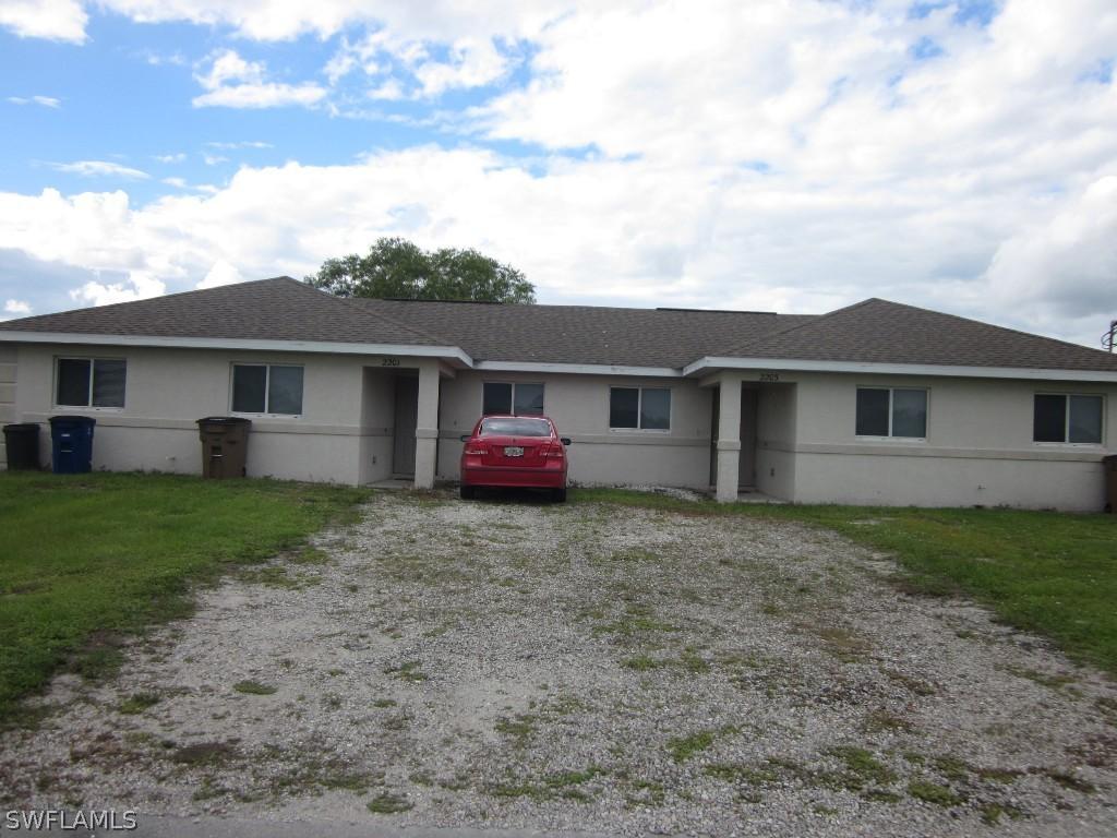 2201-2203 Daniel Ave., Lehigh Acres, FL 33971