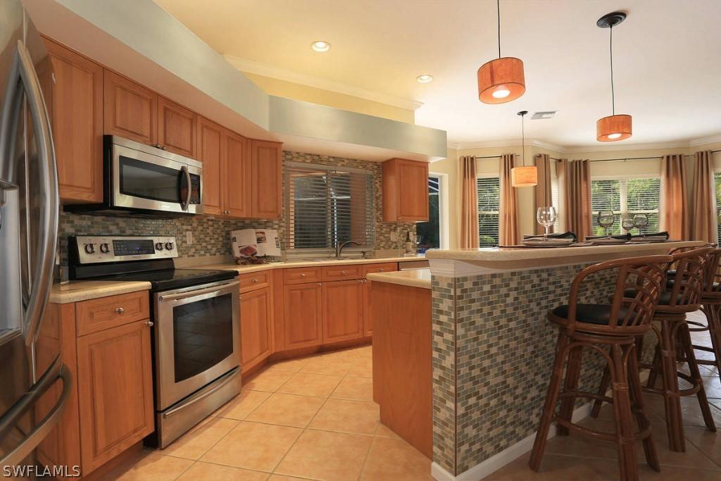 8008 Tiger Palm Way, Fort Myers, FL 33966