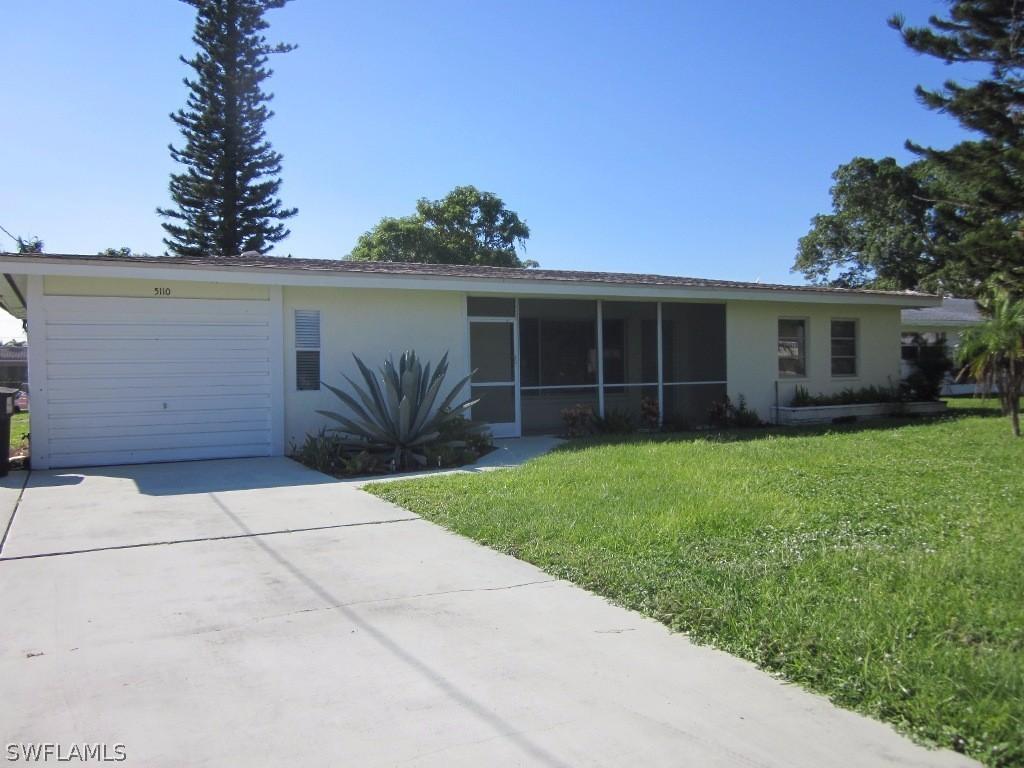 5110 Manor Ct., Cape Coral, FL 33904