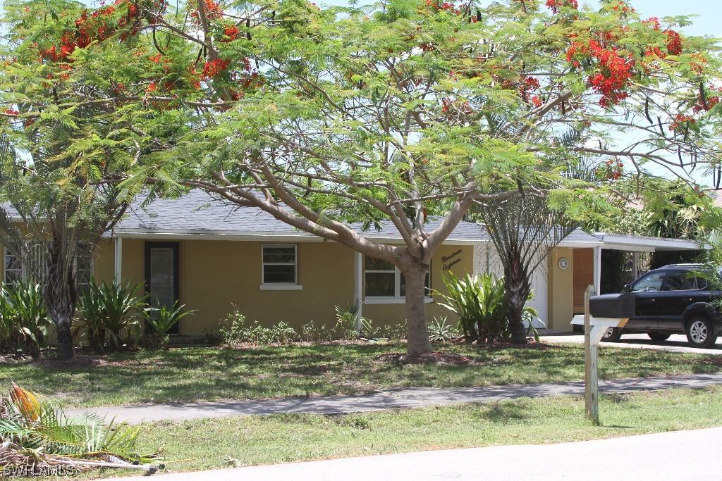 1918 Grace Ave., Fort Myers, FL 33901