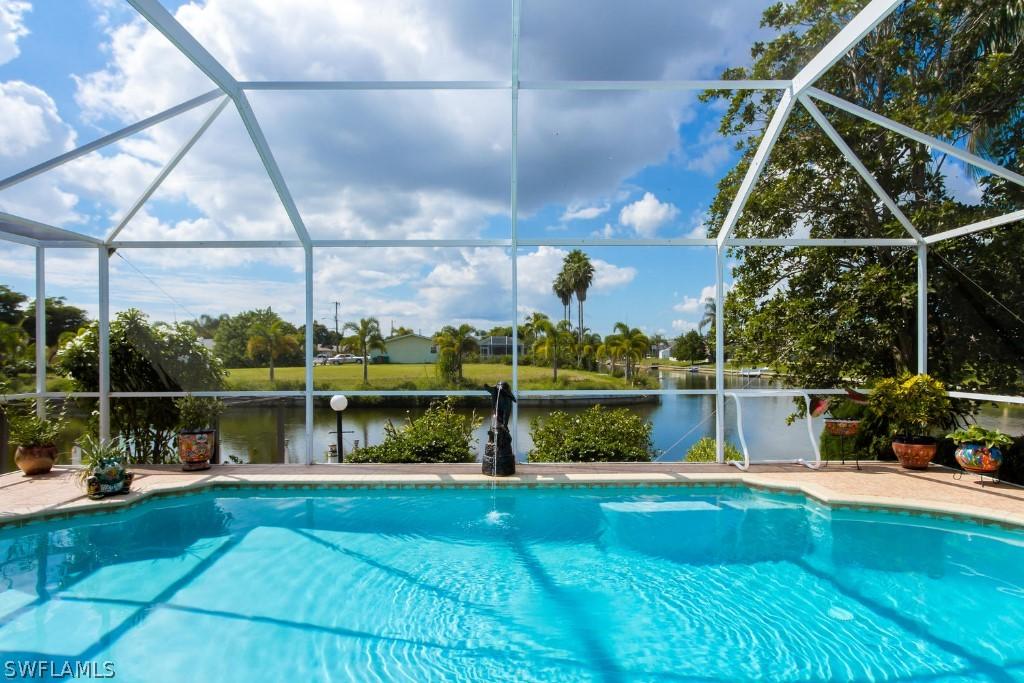 512 SE 20th Pl., Cape Coral, FL 33990