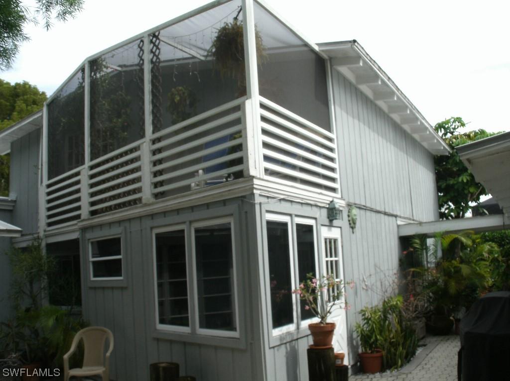 1442 Chesapeake Ave., Naples, FL 34102