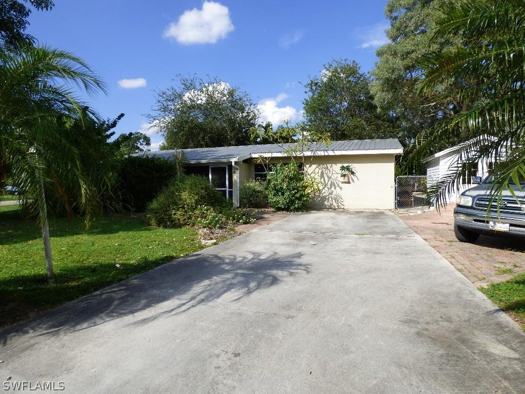 201 E Penn Rd., Lehigh Acres, FL 33936