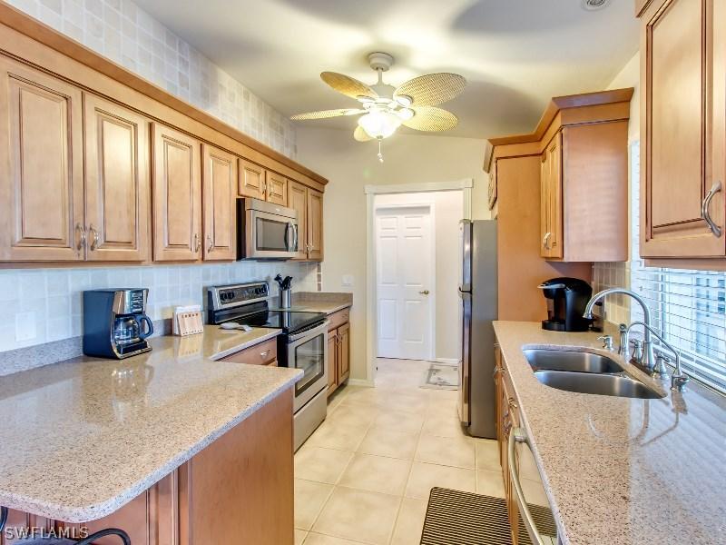 1211 SE 17th St., Cape Coral, FL 33990