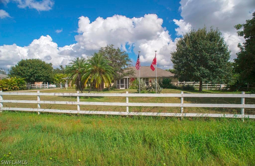 15801 Saddlewood Ln., Cape Coral, FL 33991