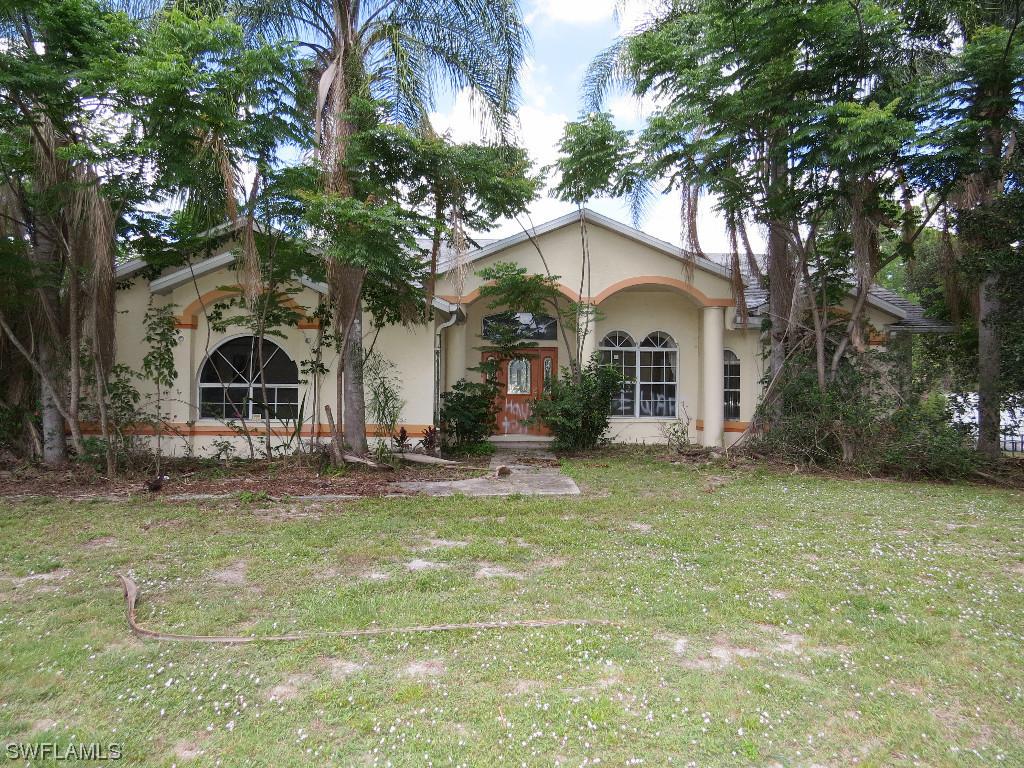 1221 25th St., Naples, FL 34117