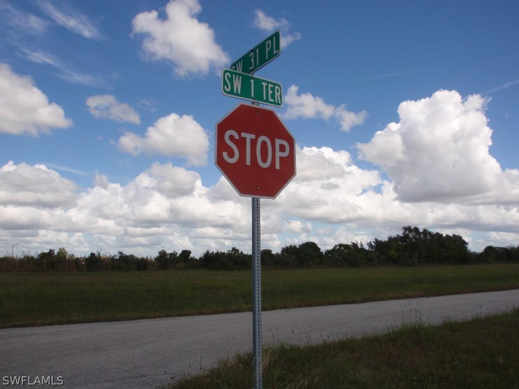 126 SW 31st Pl., Cape Coral, FL 33991