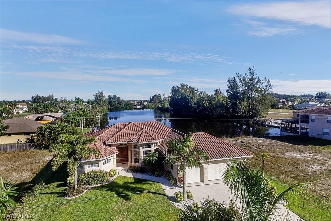 2115 SW 4th St., Cape Coral, FL 33991
