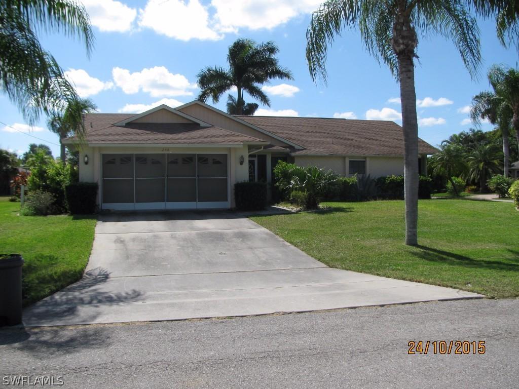 246 SW 44th Ter., Cape Coral, FL 33914