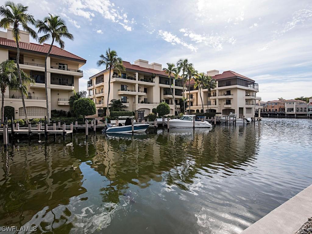 4400 Gulf Shore Blvd. #1-103, Naples, FL 34103
