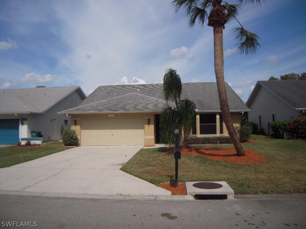 1450 Monarch Cir., Naples, FL 34116