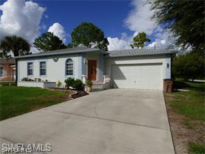 703 Connecticut Ln., Lehigh Acres, FL 33936