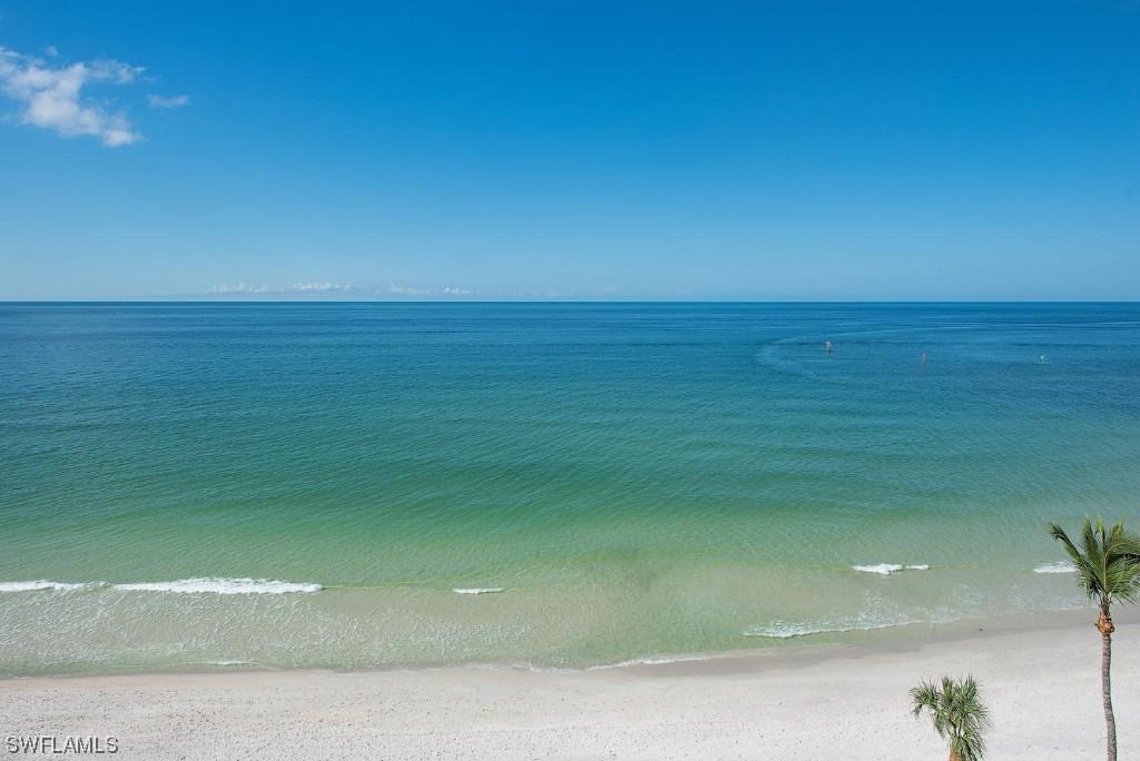 2171 Gulf Shore Blvd. #803, Naples, FL 34102