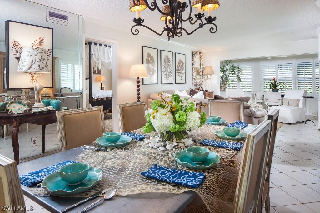 308 2nd St., Naples, FL 34102