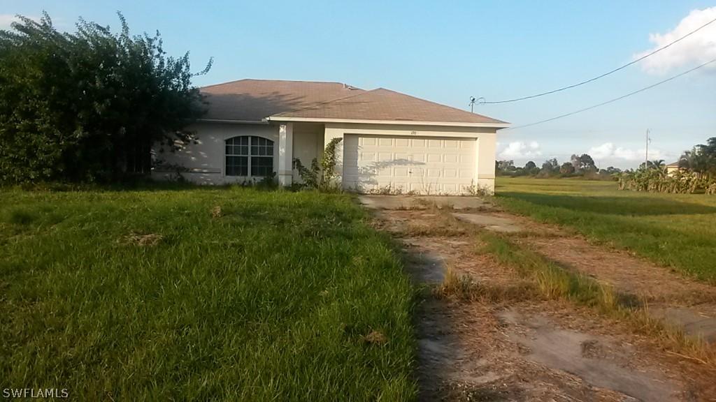 1703 NW 11th Ter., Cape Coral, FL 33993