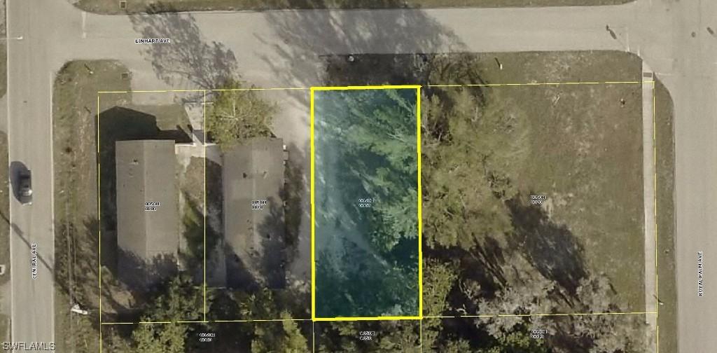 2416 Linhart Ave., Fort Myers, FL 33901